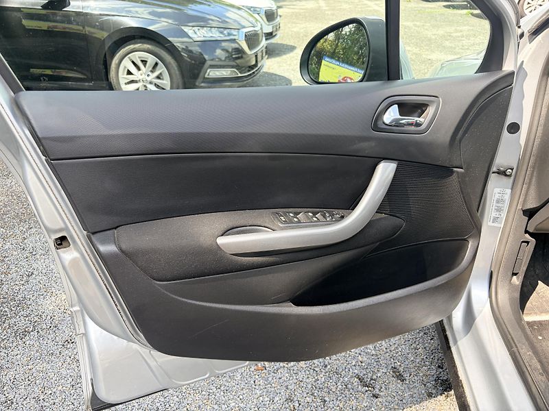 Peugeot 308 SW 1.6HDI TAŽNÉ - fotka 5 z 27