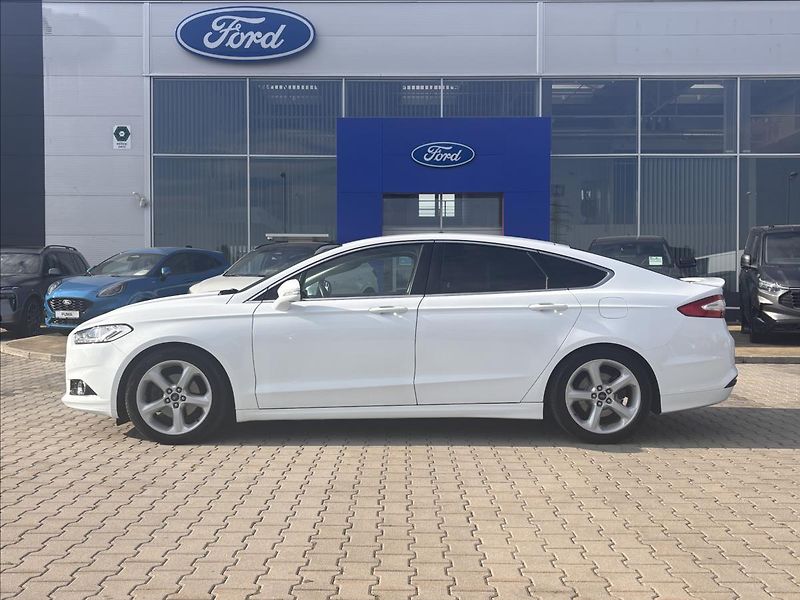Ford Mondeo 2,0 TDCi 110kW Titanium - fotka 2 z 25
