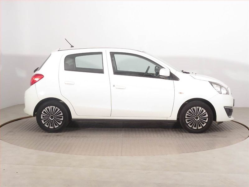 Mitsubishi Space Star (2019) 1.0 MIVEC, Serv.kniha - fotka 6 z 13