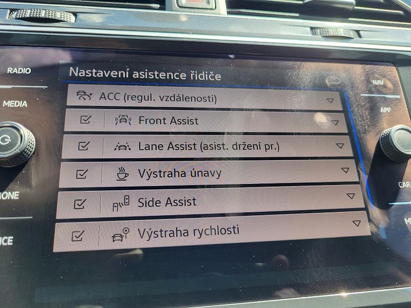 Volkswagen Tiguan Allspace 1.5 TSI EVO 110kW DSG ELEGANCE - fotka 20 z 48