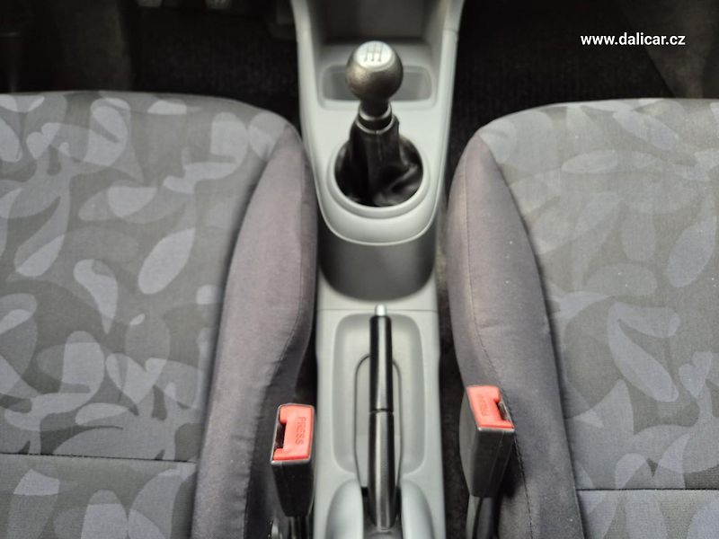 Suzuki Alto (2009) 1.0i 50KW klima El.předni okna - fotka 27 z 54