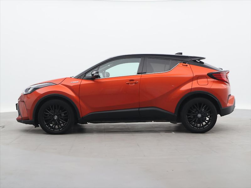 Toyota C-HR 2.0 HEV 112kW Aut. CZ Premiere - fotka 4 z 31