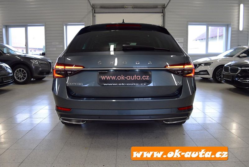 Škoda Superb 1.4 TSI iV LAURIN & KLEMENT  - fotka 5 z 77
