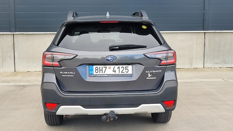 Subaru Outback 2,5i LPG 2035 - fotka 11 z 25