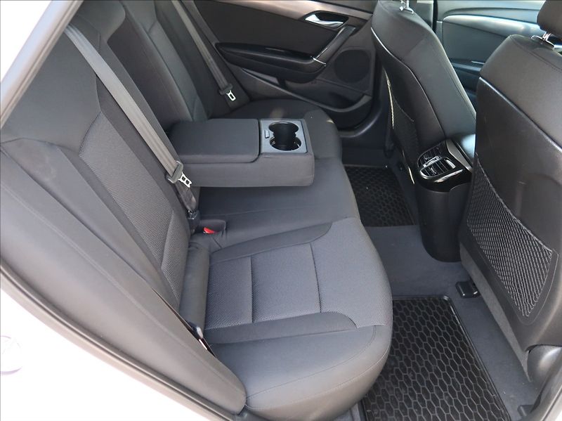 Hyundai i40 1,7 CRDi,104kW,1majČR,automat - fotka 20 z 25