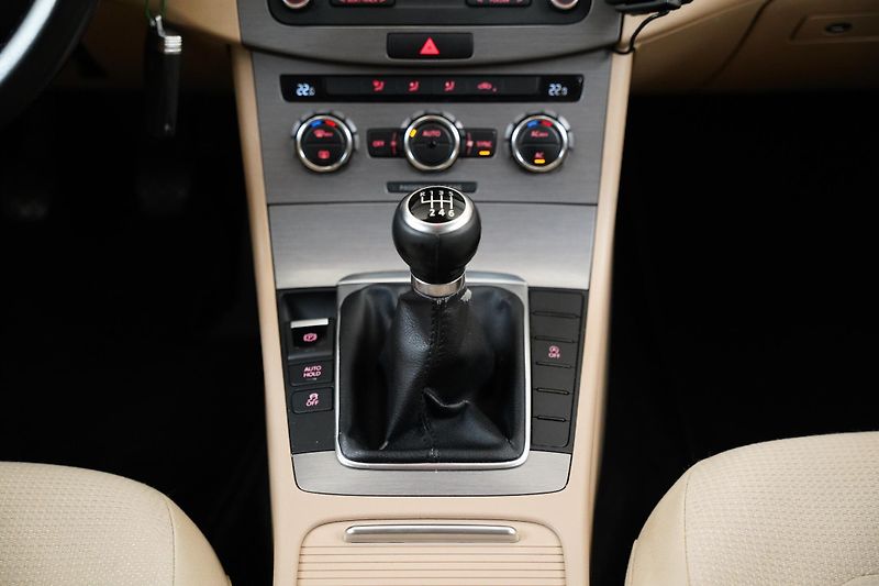 Volkswagen Passat - fotka 21 z 23