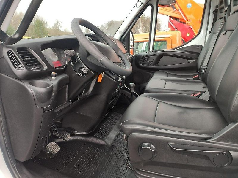 Iveco Daily 55S17W 4x4 MONT. PLOŠINA - fotka 7 z 9