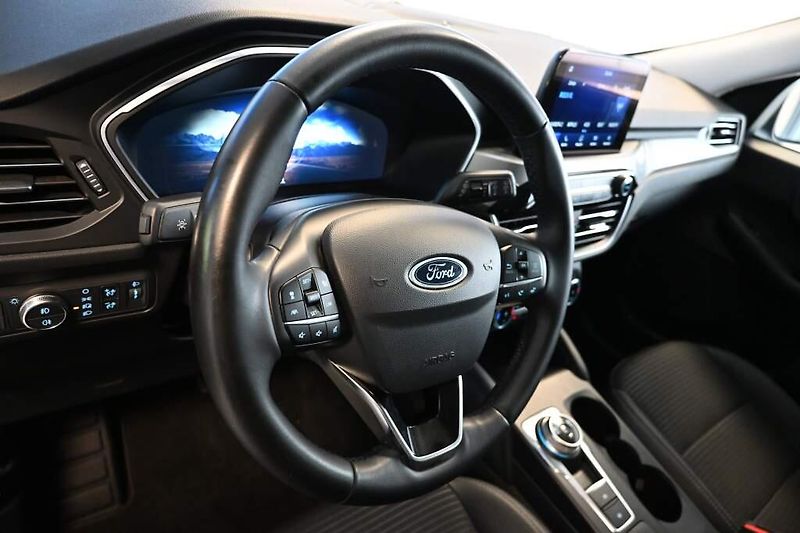Ford Kuga (2022) 2.5 LED ACC VIRTUAL Tažné Kame - fotka 13 z 41