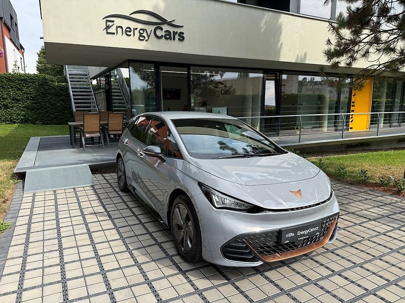 Cupra Born 62 kWh / HUD / FULL LED - fotka 40 z 40