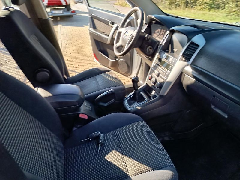 Chevrolet Captiva (2011) 2.4 100Kw  - fotka 34 z 52