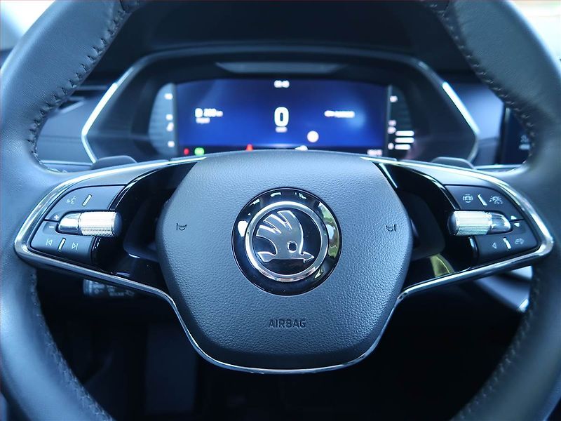 Škoda Octavia (2023) Style 2.0 TDI - fotka 18 z 19