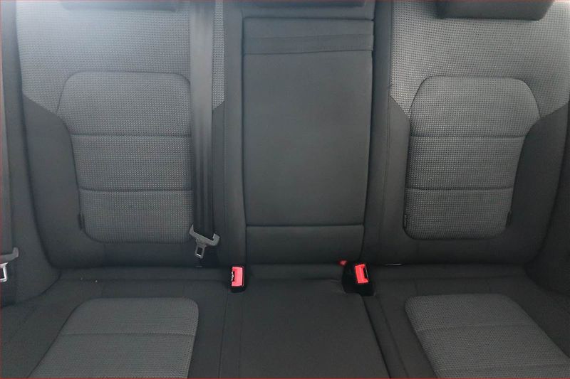 Volkswagen Passat (2011) 2.0 TDI, Automat, nová STK - fotka 10 z 20