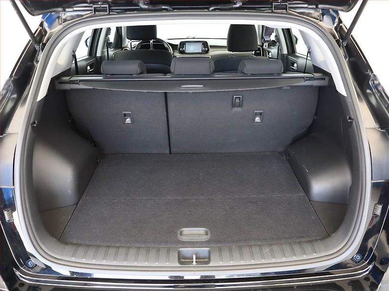 Hyundai Tucson (2020) 1.6 T-GDI - fotka 11 z 17