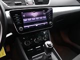Škoda Superb 1,5 TSI 110kW CZ Xenon Navi - náhled 19