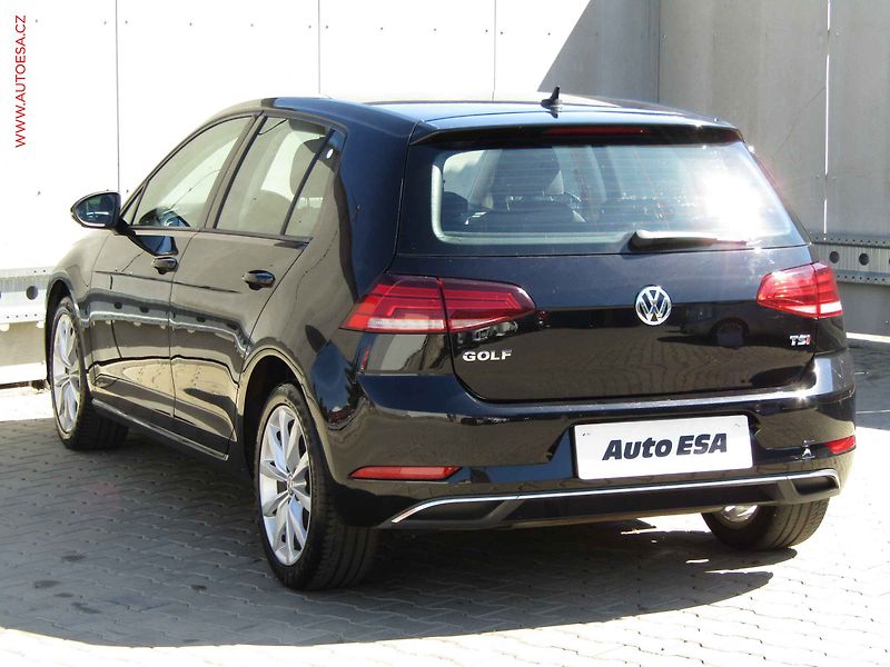 Volkswagen Golf (2017) 1.4 TSi, ČR, LED, masáž - fotka 6 z 20