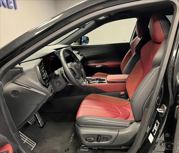 Lexus RX 500h 500H 2,4 HEV F SPORT - fotka 6 z 19