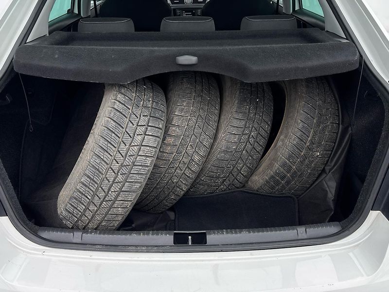 Škoda Rapid MONTE CARLO - fotka 10 z 25