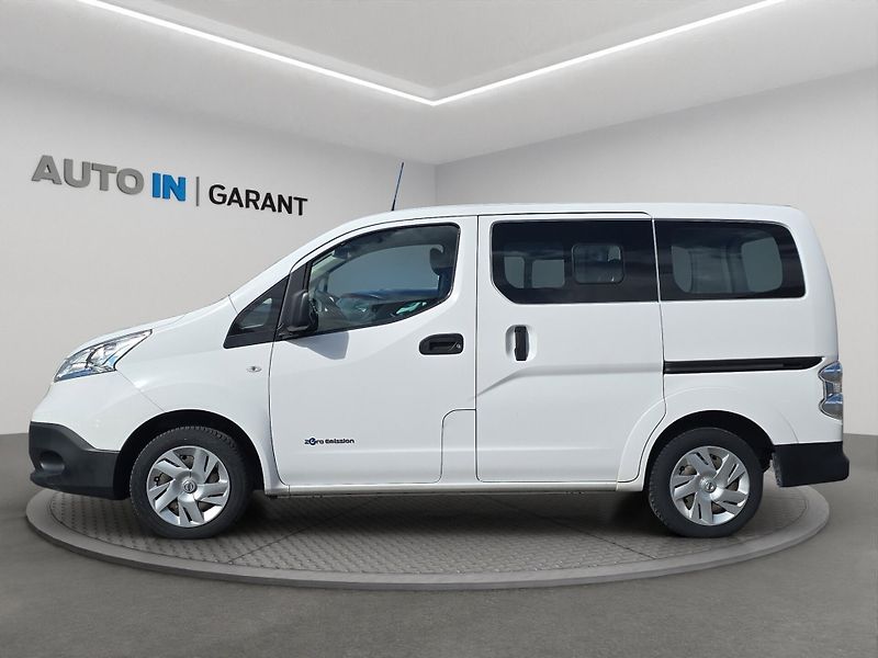 Nissan e-NV200 (2018) 80kW , Výhřev sed. - fotka 8 z 19