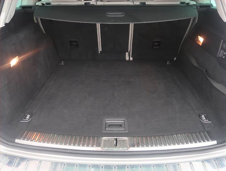 Volkswagen Touareg (2012) 3.0 TDI, 4X4, Automat - fotka 14 z 18