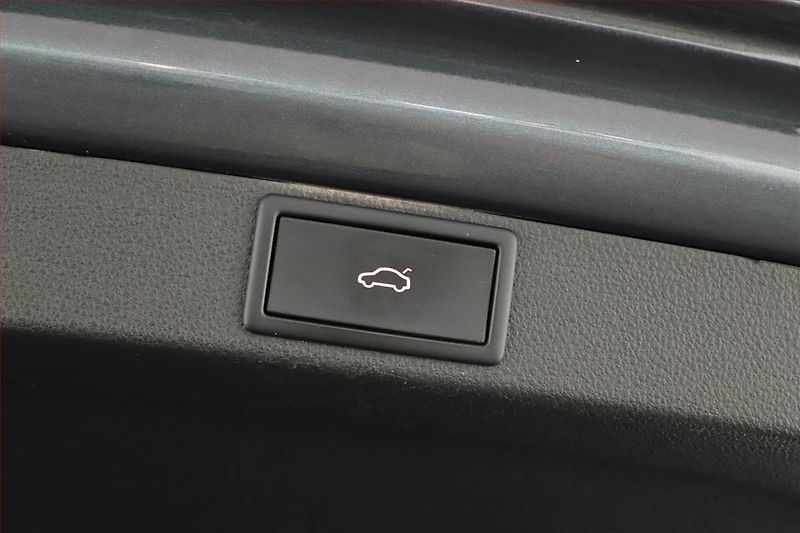Škoda Octavia (2021) RS 2.0 TSI - fotka 16 z 19
