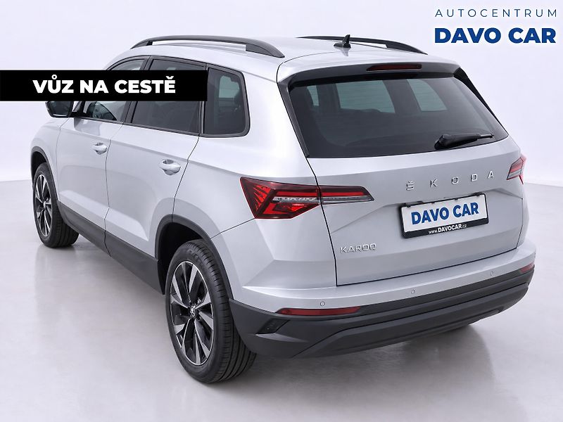 Škoda Karoq 1,0 TSI Virtual LED 1.Maj. DPH - fotka 2 z 12