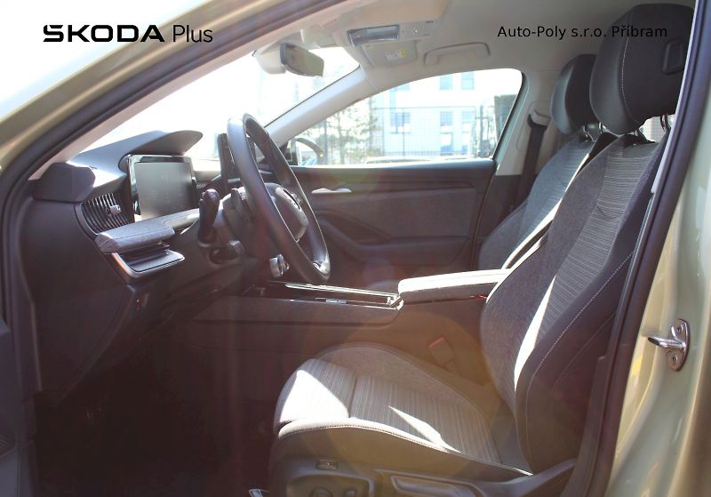 Škoda Superb (2025) Selection 2.0TDI / 110kW 7°DSG - fotka 11 z 23