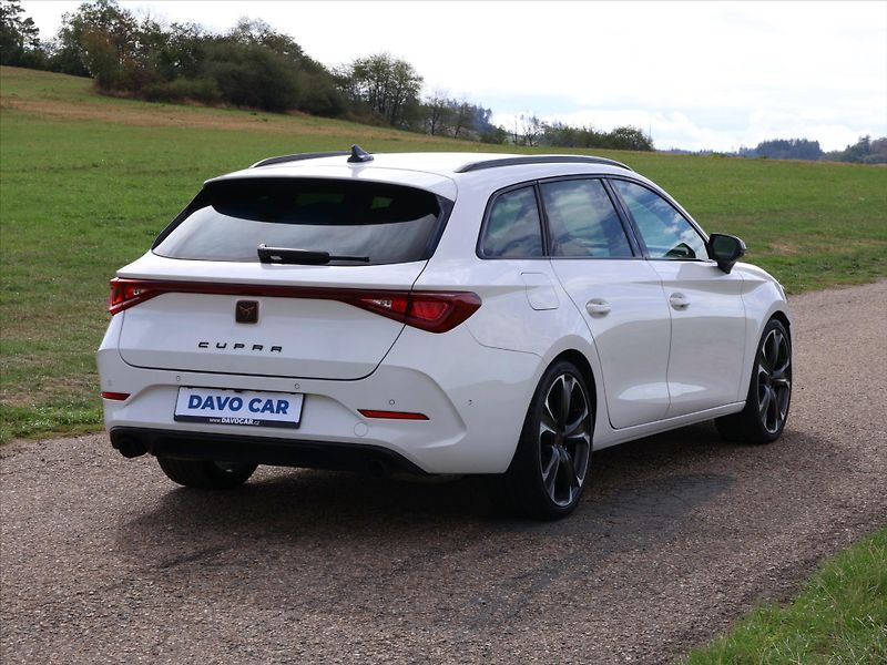 Cupra Leon ST 2,0 TSI DSG DPH - fotka 7 z 31