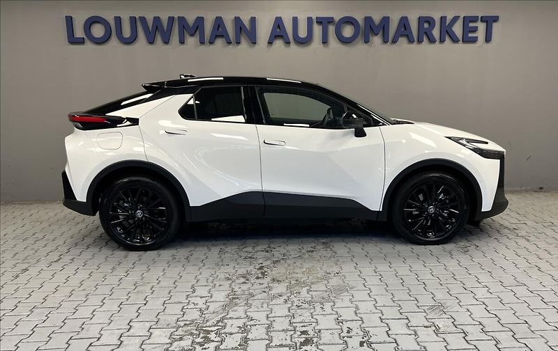 Toyota C-HR 2,0 PHEV GR SPORT VIP - fotka 20 z 20