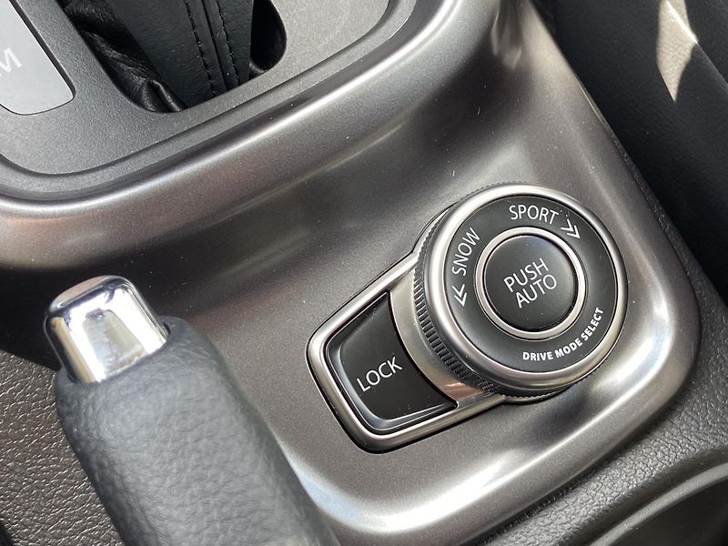 Suzuki Vitara 1.4 BoosterJet 6AT 4x4 Eleganc - fotka 21 z 21