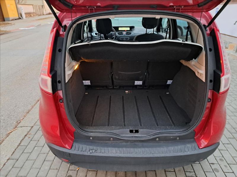 Renault Scénic 1,5 dCi - fotka 25 z 39