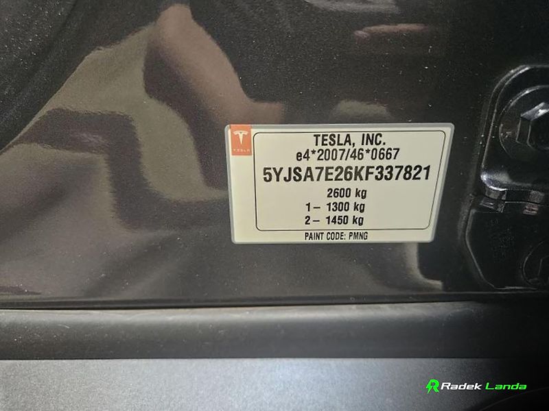 Tesla Model S (2019) 75D Raven HW3 Enhanced - fotka 18 z 23