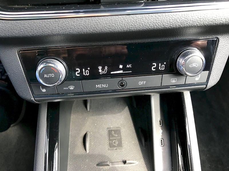 Škoda Kamiq (2021) STY TS 81/1.0 A7F - fotka 11 z 27