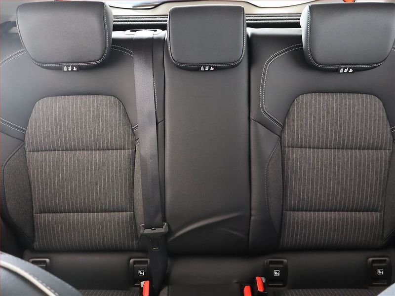Renault Clio (2019) Intens 1.0 TCe, Serv.kniha - fotka 10 z 20