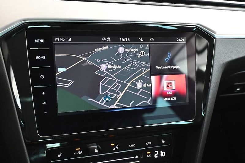 Volkswagen Passat (2023) 2.0 DSG Matrix LED ACC VIRTUAL - fotka 17 z 35