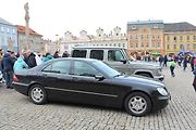 Sraz vozů značky Mercedes na Karlově náměstí v Kolíně.