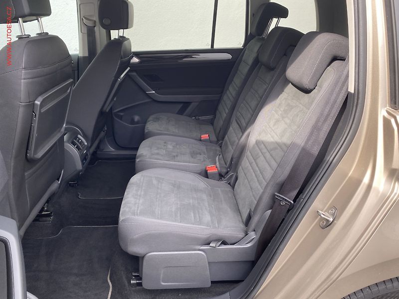 Volkswagen Touran (2020) 2.0TDi, 2.maj,ČR, DSG, navi - fotka 10 z 19