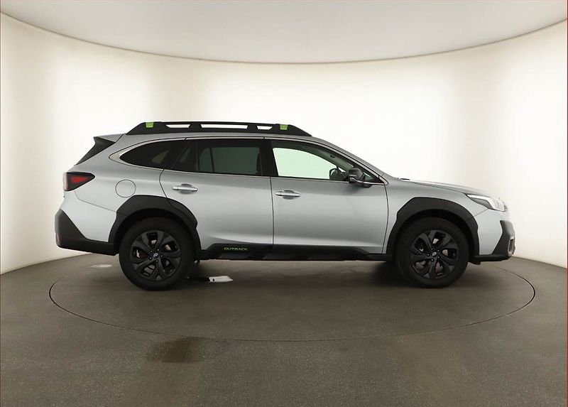 Subaru Outback (2022) 2.5 i - fotka 6 z 18