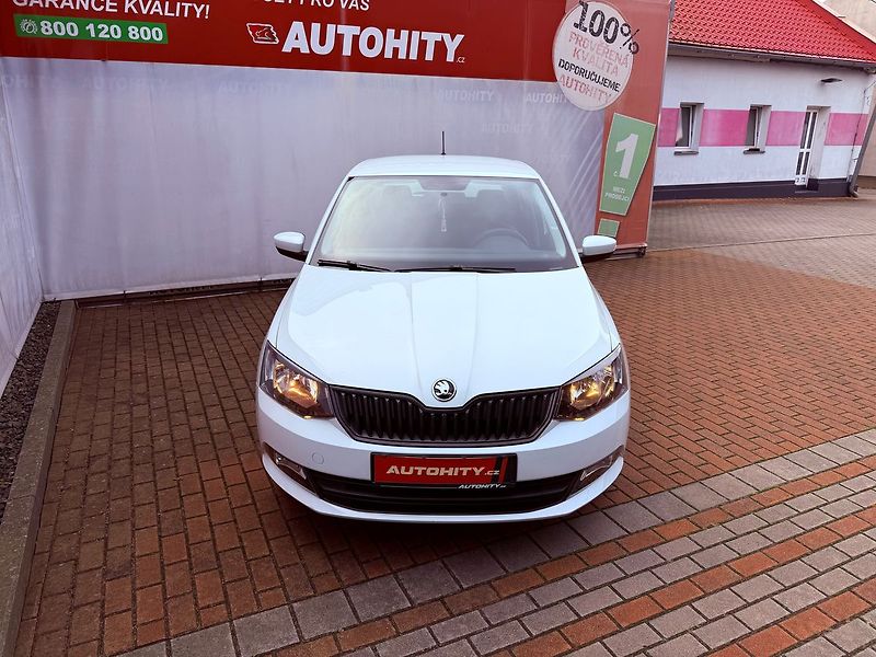 Škoda Fabia 1.0 MPi Ambition, 1.Maj - fotka 2 z 23
