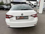 Škoda Superb 2.0 TDi 110kw - náhled 7