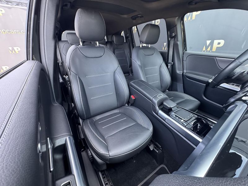 Mercedes-Benz GLB (2022) 200d 4Matic Progressive, DPH   - fotka 20 z 46