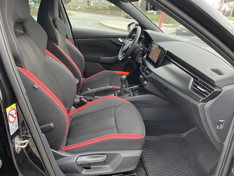 Škoda Kamiq 1,5 TSi/110kW - Monte Carlo  - fotka 65 z 98