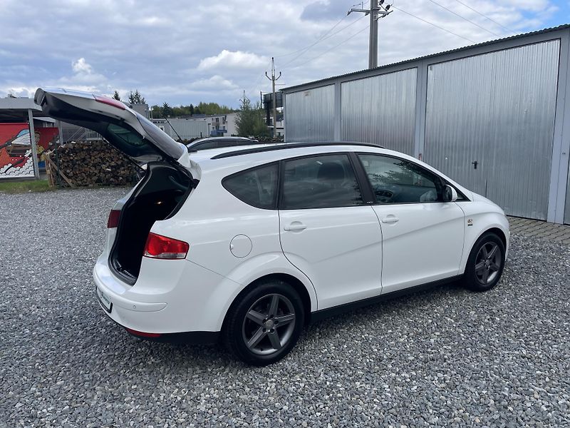 Seat Altea 1.6TDi 105PS XXL ECOMOTIVE TOP - fotka 133 z 189