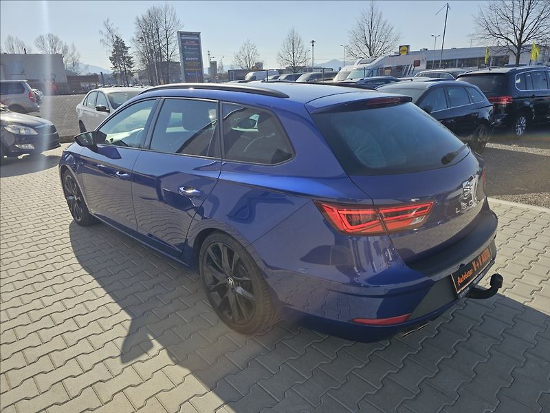 Seat Leon 1,5TSi 110KW  DSG FR ST TZ - fotka 8 z 46