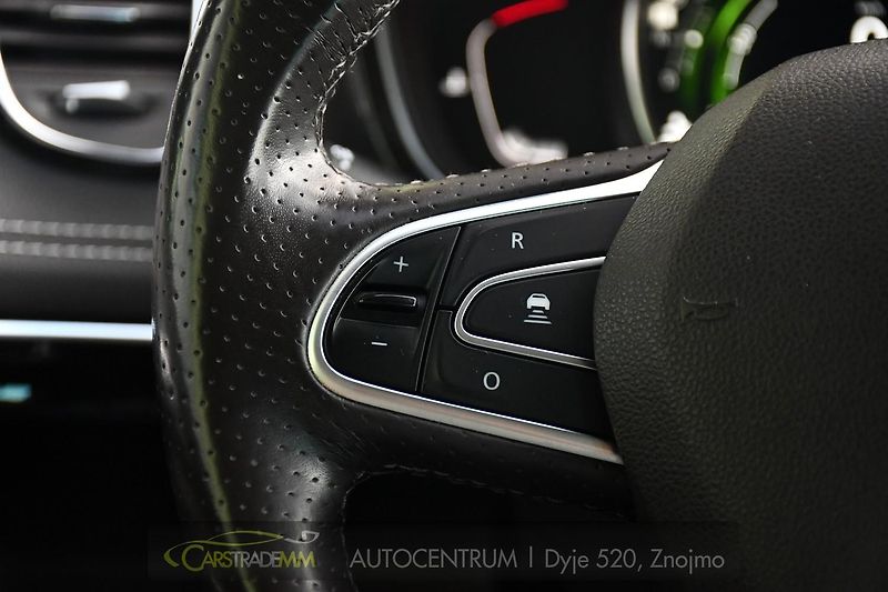 Renault Espace 1.6dCi INITIALE HUD 4CONTROL - fotka 29 z 56