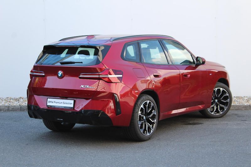 BMW X3 20d xDrive - fotka 2 z 26
