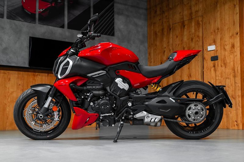 Ducati - fotka 2 z 25