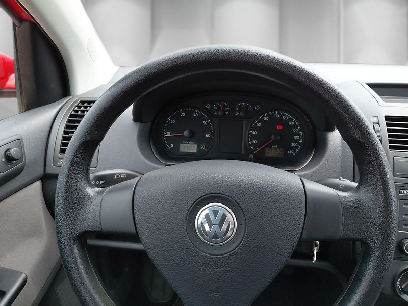 Volkswagen Polo (2008) 1,2i 44 kW Marathon - fotka 16 z 23