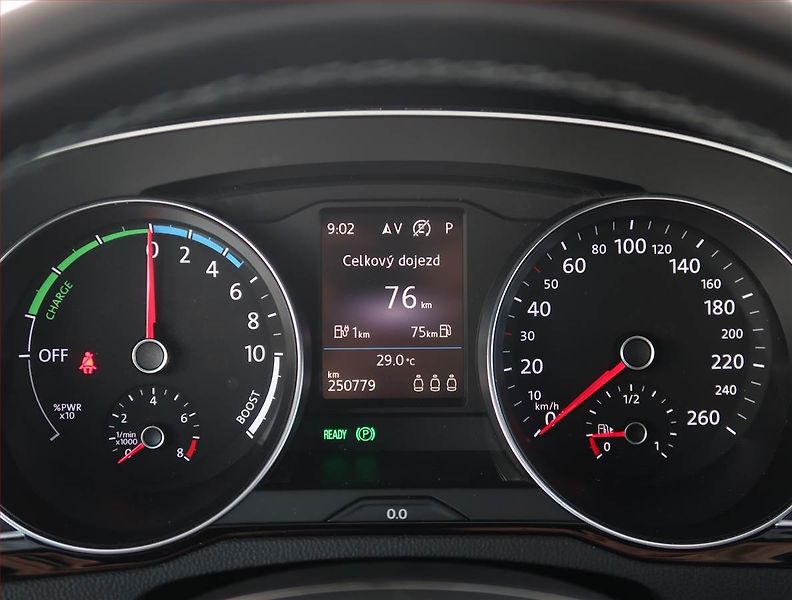 Volkswagen Passat (2016) Highline 1.4 GTE, Automat - fotka 11 z 25