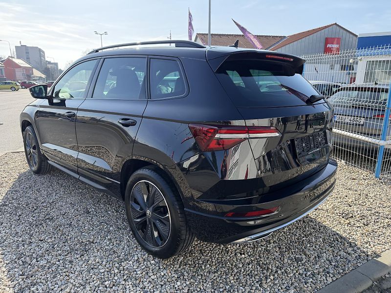 Škoda Karoq 2,0 TSi/140kW 4x4 DSG Sportlin - fotka 5 z 94