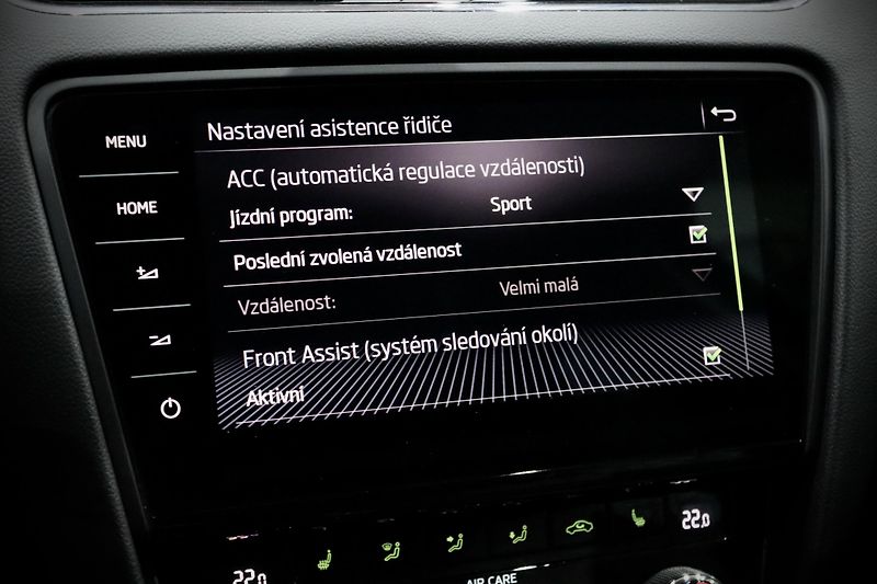 Škoda Octavia 3 FL Combi 1.4 TSI 110 kW - fotka 29 z 37